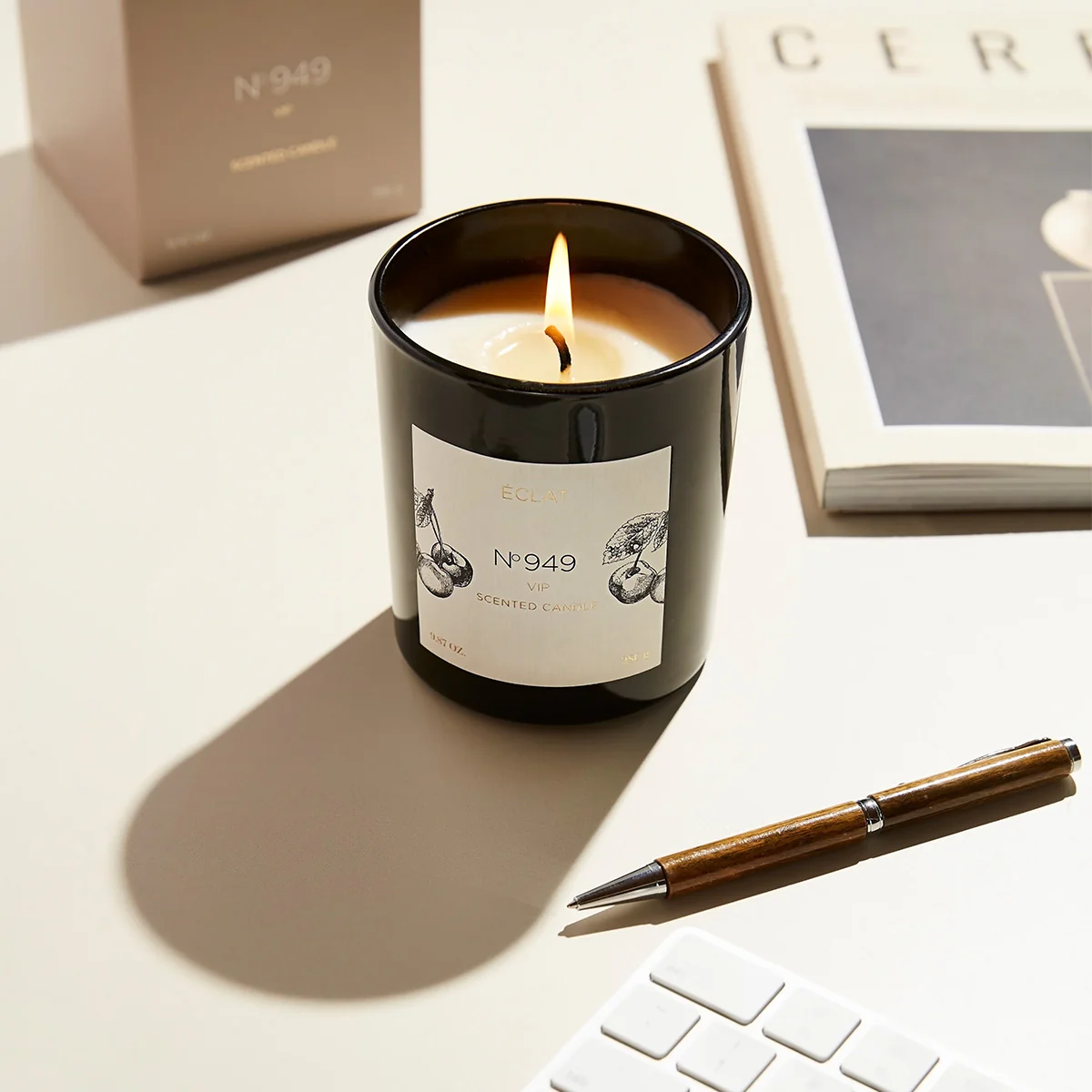 ÉCLAT 949 VIP Soy Wax Scented Candle - Image 2