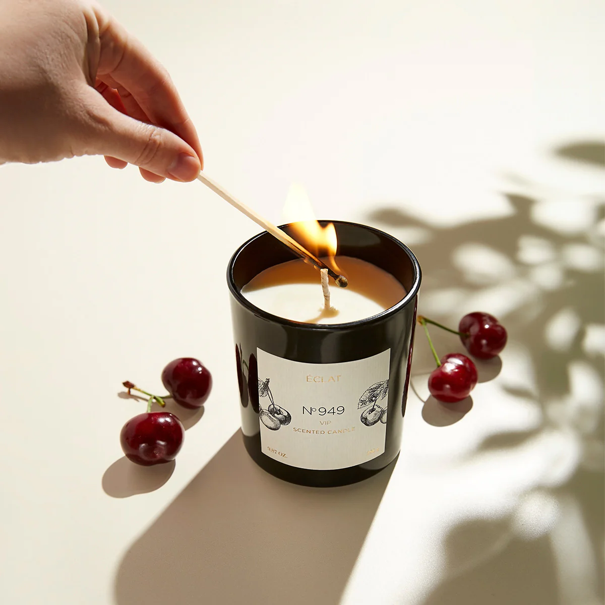 ÉCLAT 949 VIP Soy Wax Scented Candle - Image 3
