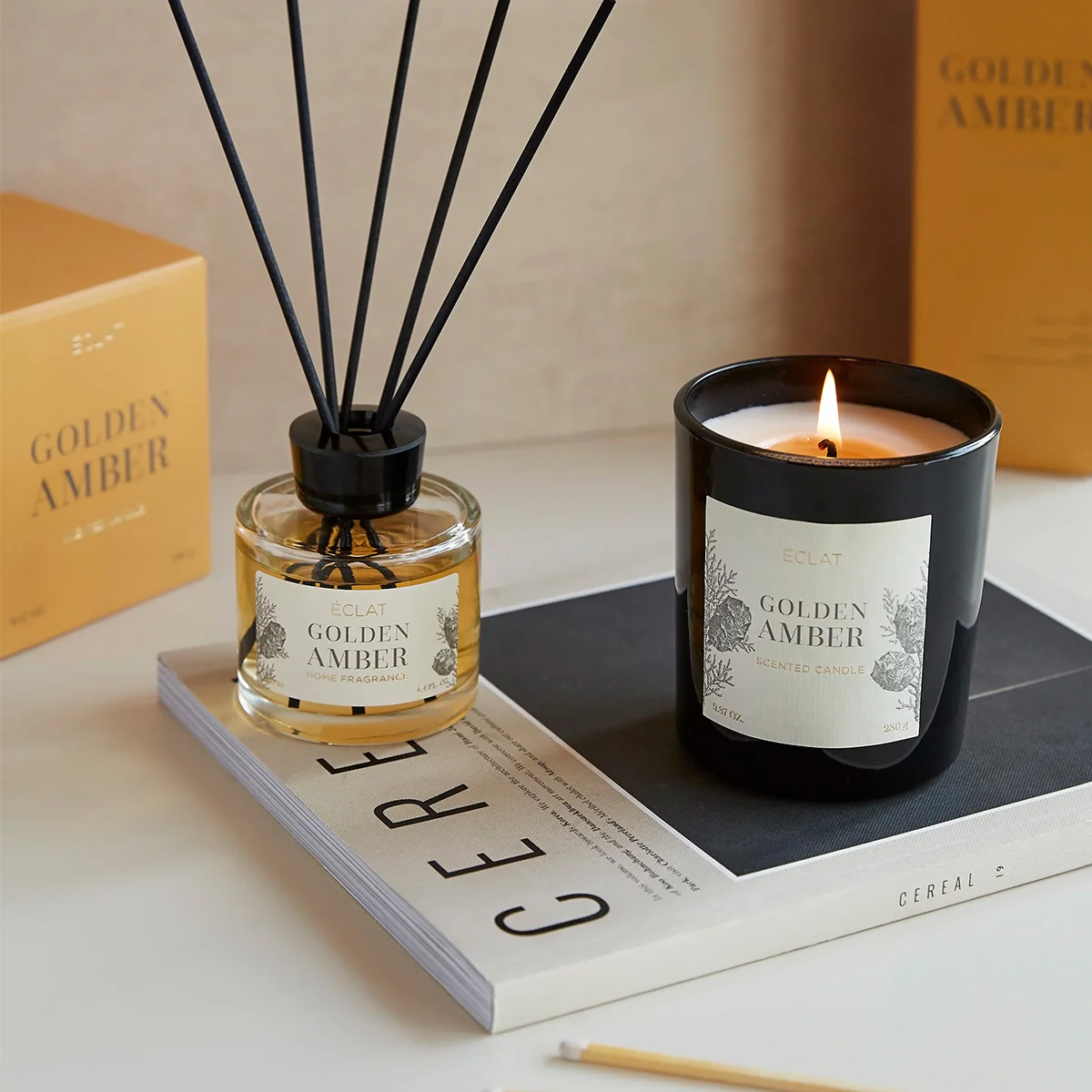 ÉCLAT Golden Amber Soy Wax Scented Candle - Image 3
