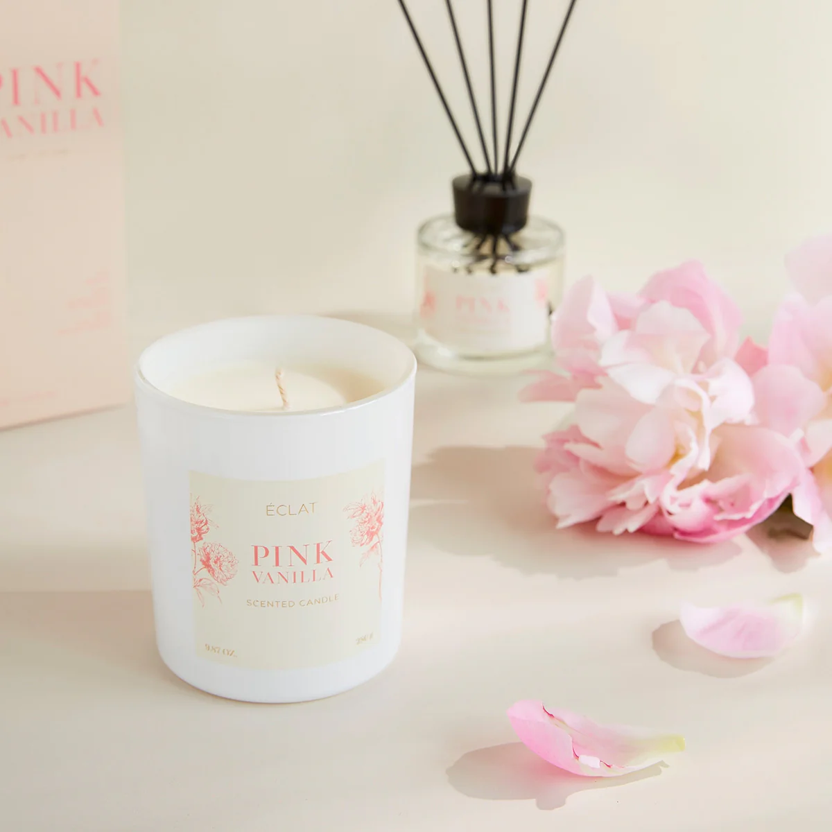 ÉCLAT Pink Vanilla Room Fragrance Sticks - Image 3