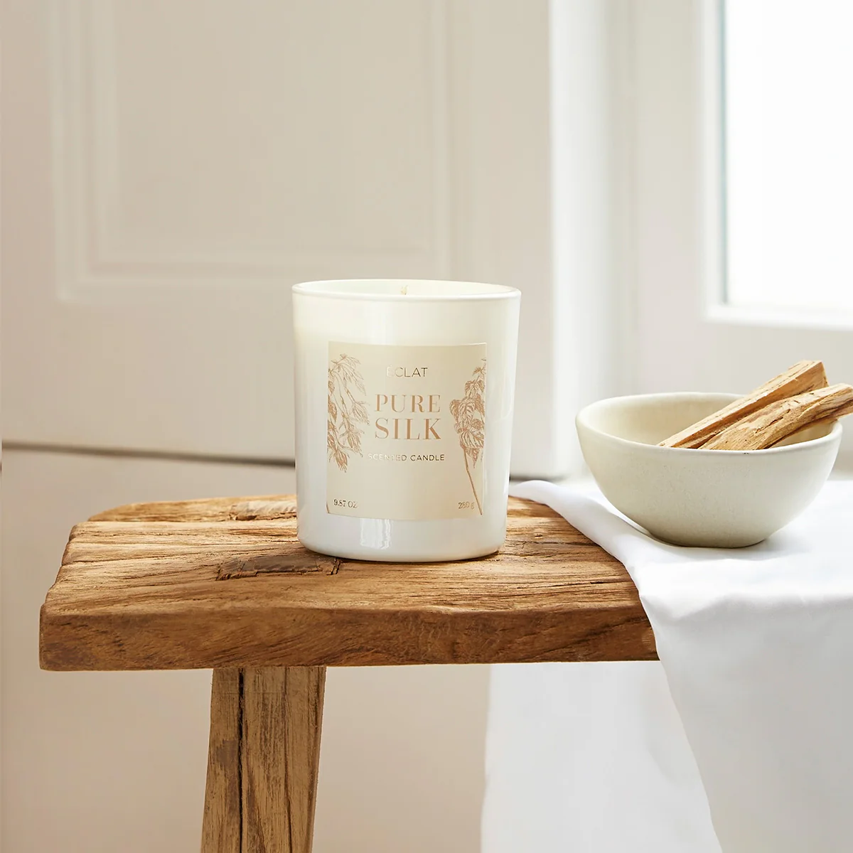 ÉCLAT Pure Silk Soy Wax Scented Candle - Image 3
