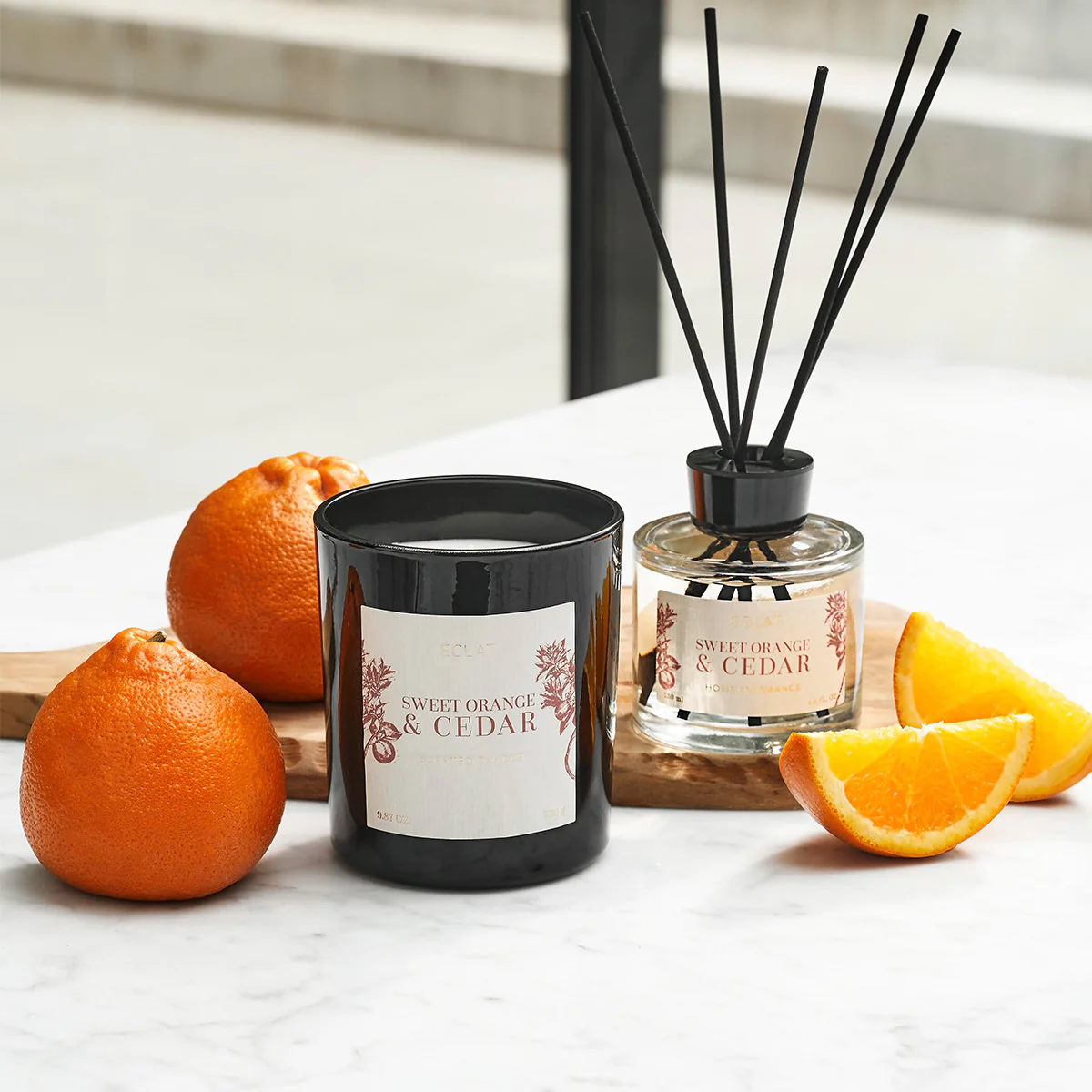 ÉCLAT Sweet Orange & Cedar Soy Wax Scented Candle - Image 3